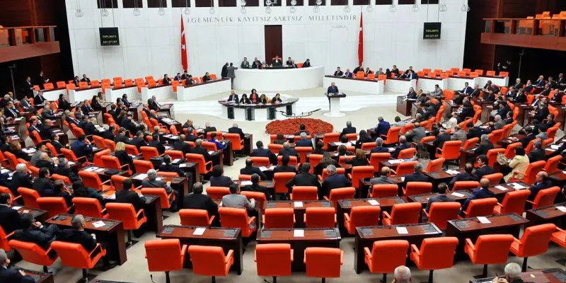 AKP'den Vekillere Bayram Tatili Sürprizi! İşte Detaylar