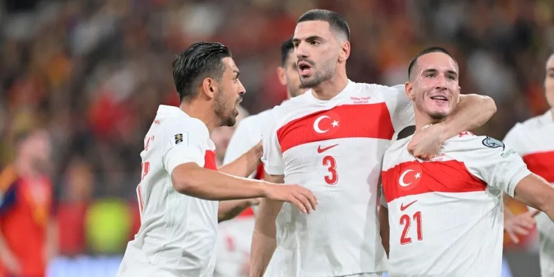 Deniz Daniel Gül Kimdir? Annesi Babası Nereli? Golüyle Tarih Yazdı!