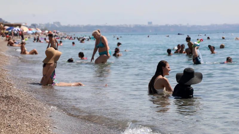 Deniz suyu ısındı, kaşıntı ve yanma şikayetleri arttı