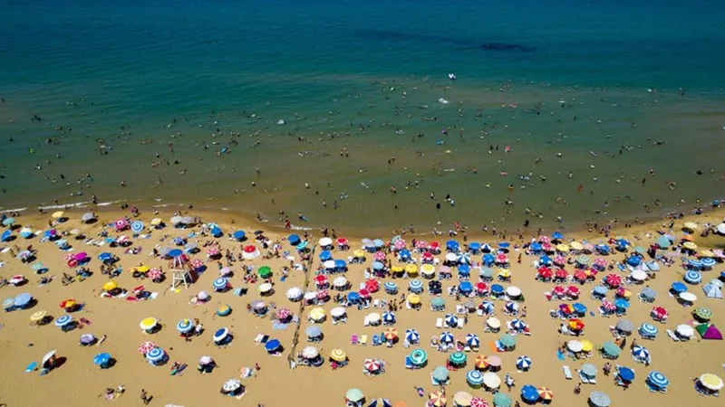 En sıcak günde İstanbul'da deniz suyu sıcaklıkları