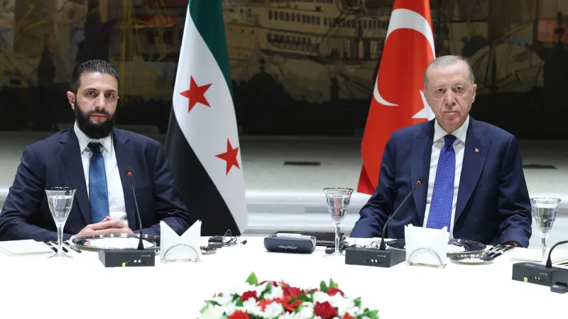 İddia: Türkiye'ye gelen Şara, Tank Palet Fabrikası'nı gezdi