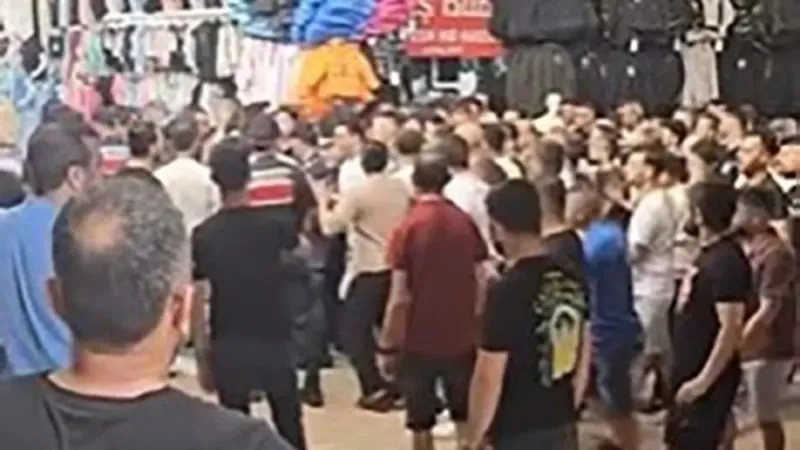 Antalya'da İmitasyon Baskını: Esnaf Avukatlara Saldırdı! Şok Detaylar