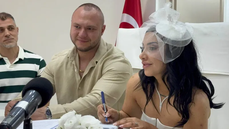 ⁠İstanbul'daki nikah salonlarında "25.05.2025" yoğunluğu