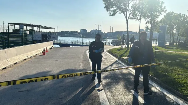 Kadıköy’de Galatasaraylı taraftara silahlı saldırı