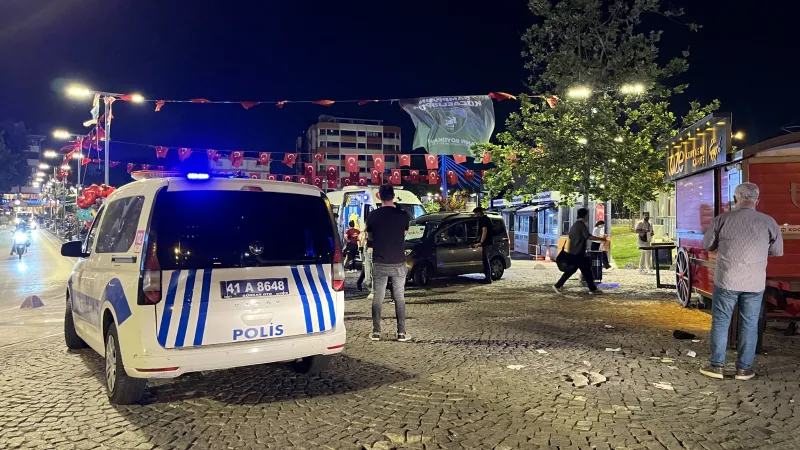 Kocaeli'de çıkan bıçaklı kavgada kan aktı