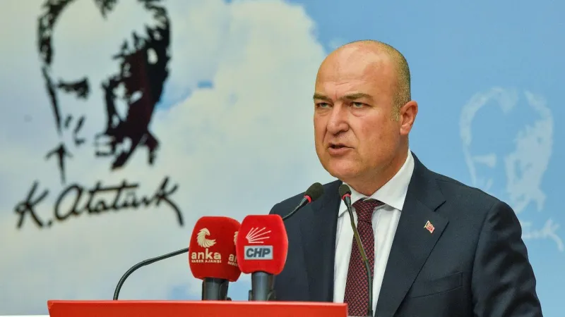 Murat Bakan: İzmir’de yargı tarihinde hiç olmayan bir şey şu an vuku buluyor