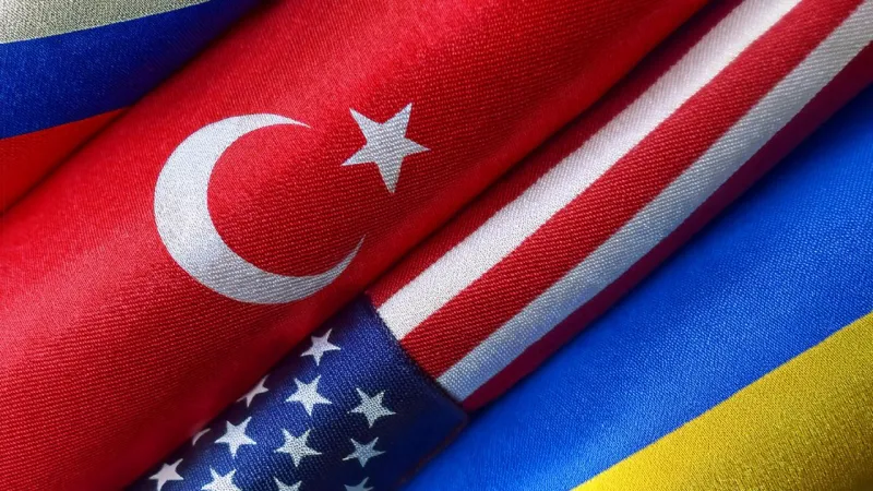 İstanbul'da Savaş Son Bulacak mı? Kritik Barış Zirvesi!