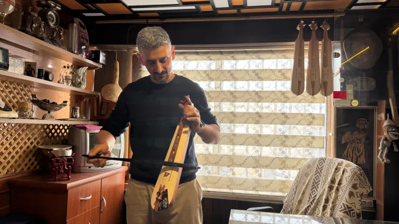 Elektrik Şoku Kemençeye Döndürdü! Hayatını Değiştiren Olay