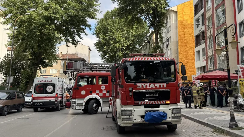 Kütahya'da Otel Yangını! 10 Kişi Dumandan Etkilendi