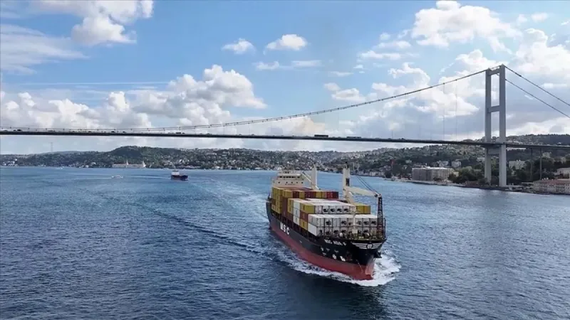 Türk bayraklı gemiler için dijital kale! Bakan Uraloğlu duyurdu: Denizler LRIT sistemi ile daha güvende