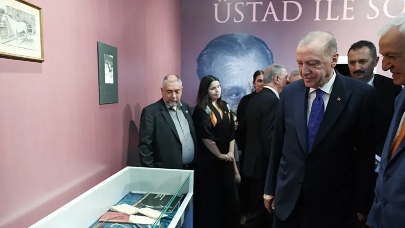 Yapay zeka ile Üstad'la birebir sohbet! Başkan Erdoğan "Bir Şiir Bir Hayat Canım İstanbul" sergisini gezdi
